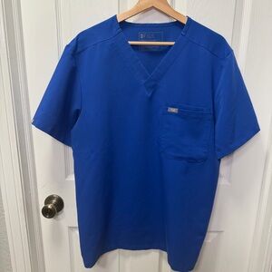 FIGS Men’s Leon Scrub Top, Blue, Large, V Neck, Short Sleeve